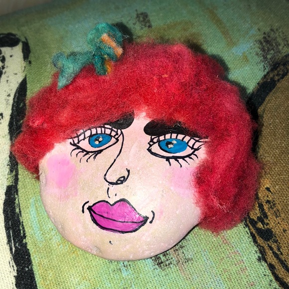 Rock faces painted w/ acrylic paint, big Lips! - Picture 4 of 7
